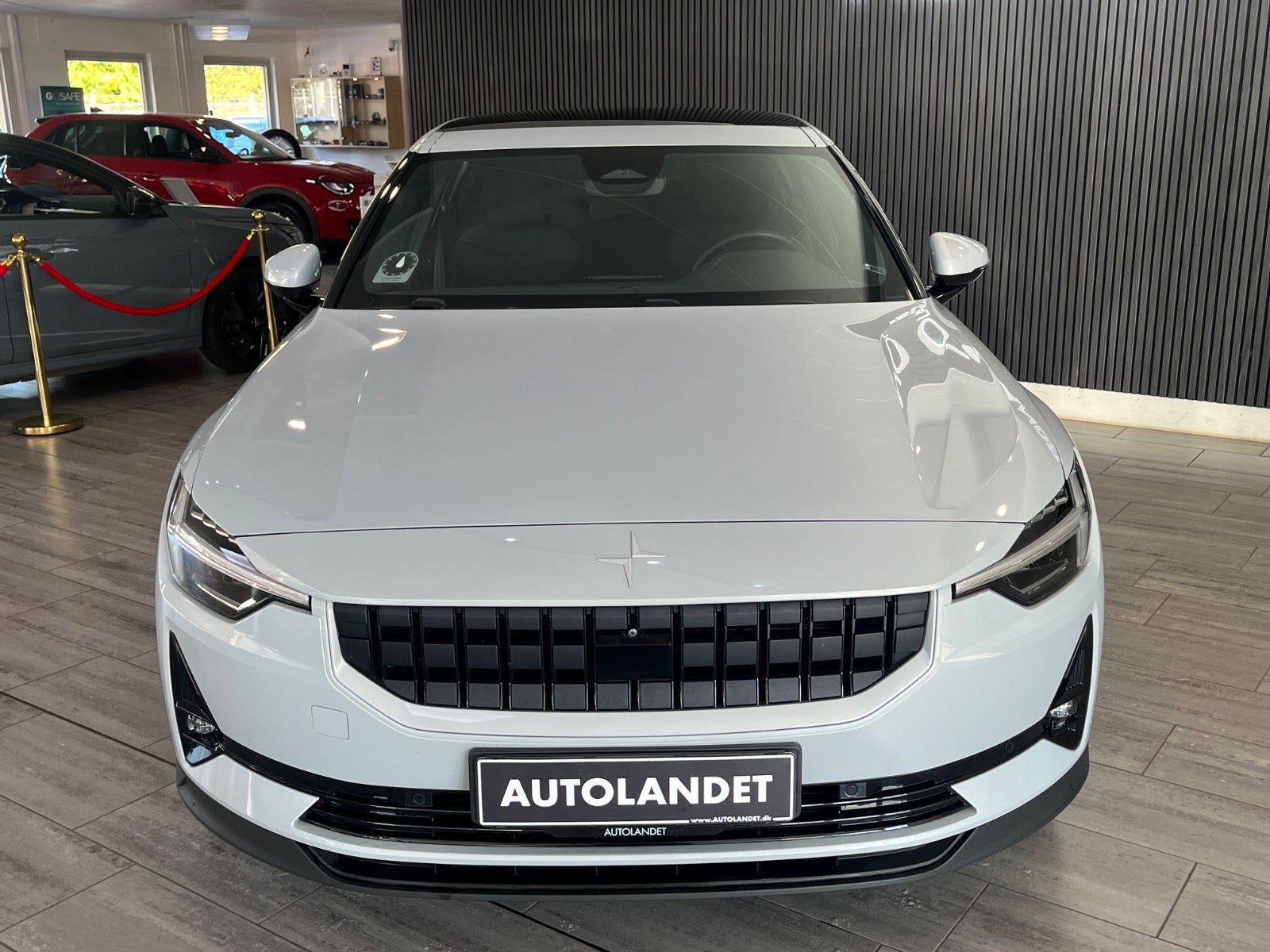 Hvid Polestar 2 fra 2023