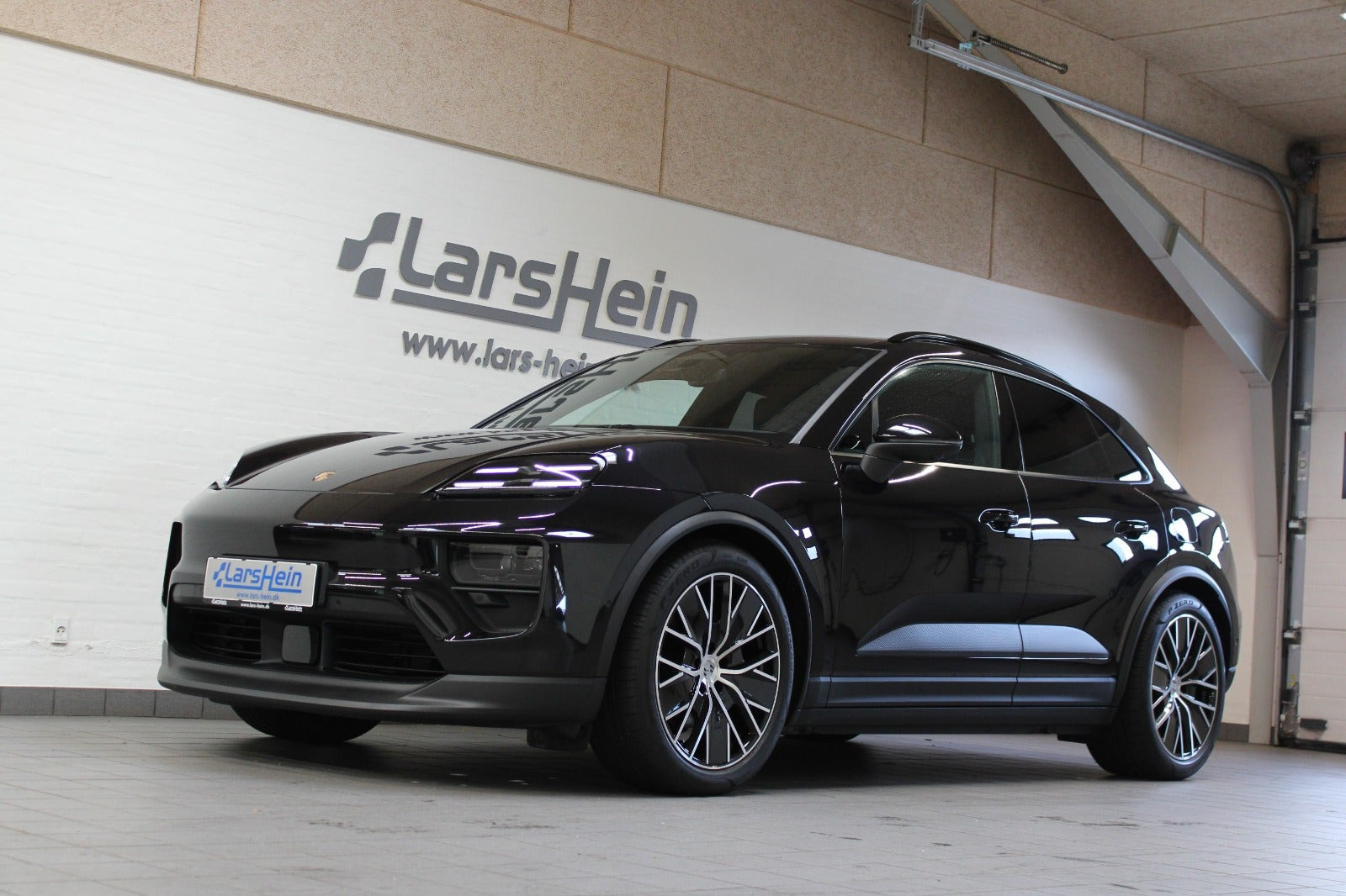 Porsche Macan 4