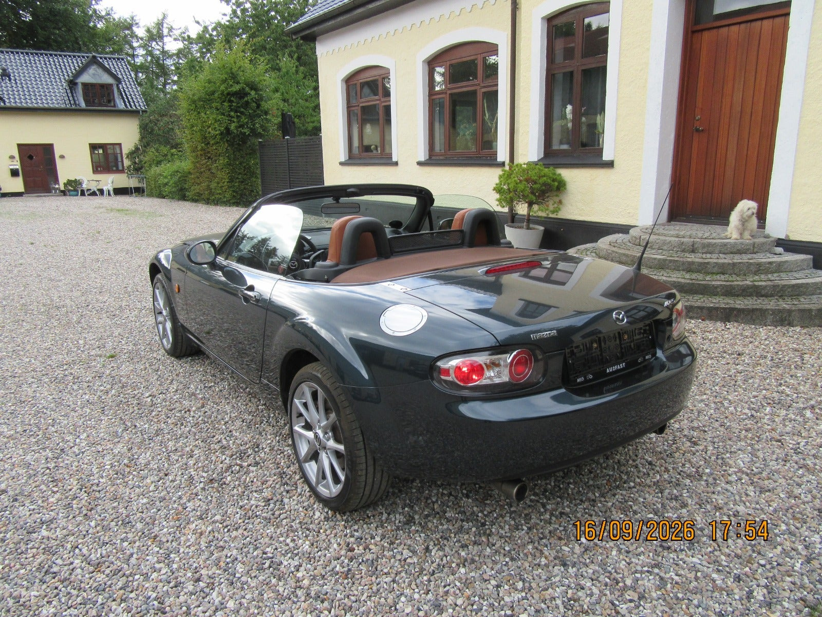 Grøn Mazda MX-5 fra 2006