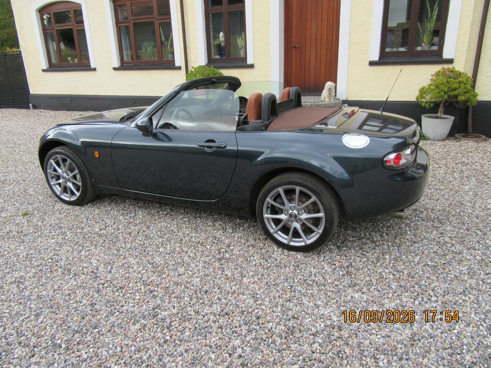 Grøn Mazda MX-5 fra 2006