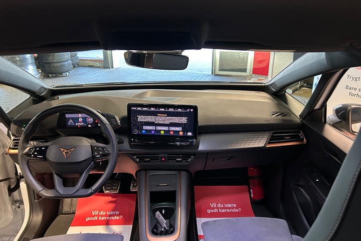 Hvid Cupra Born fra 2022