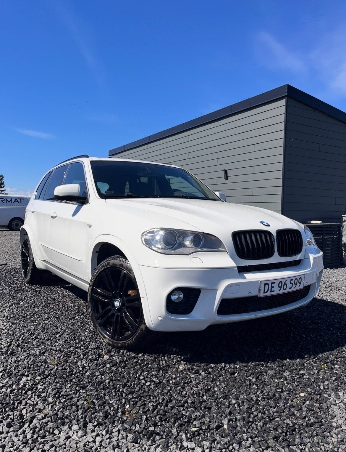Hvid BMW X5 fra 2011