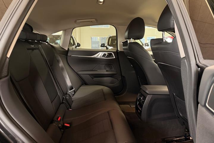 undefined BMW i4 fra 2023