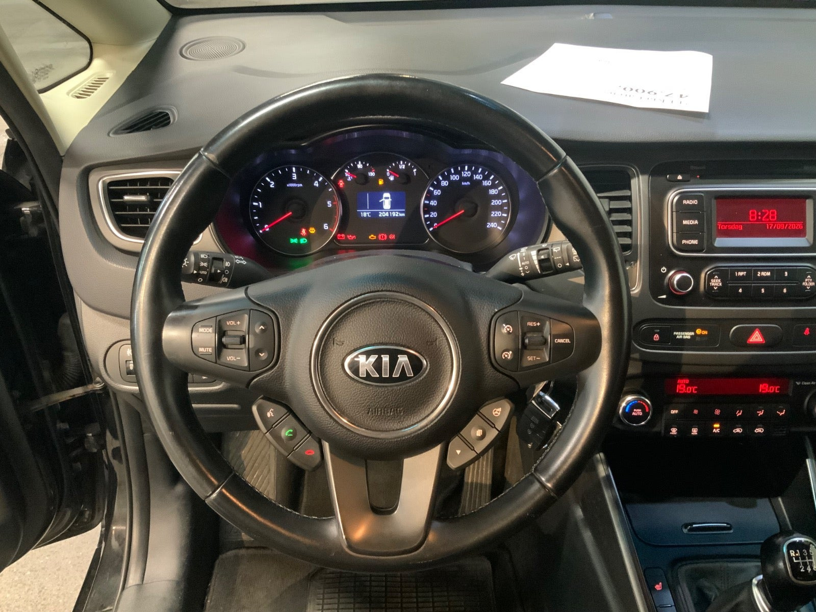 Sort Kia Carens fra 2014