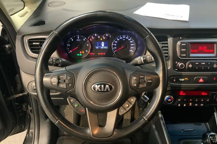 Sort Kia Carens fra 2014