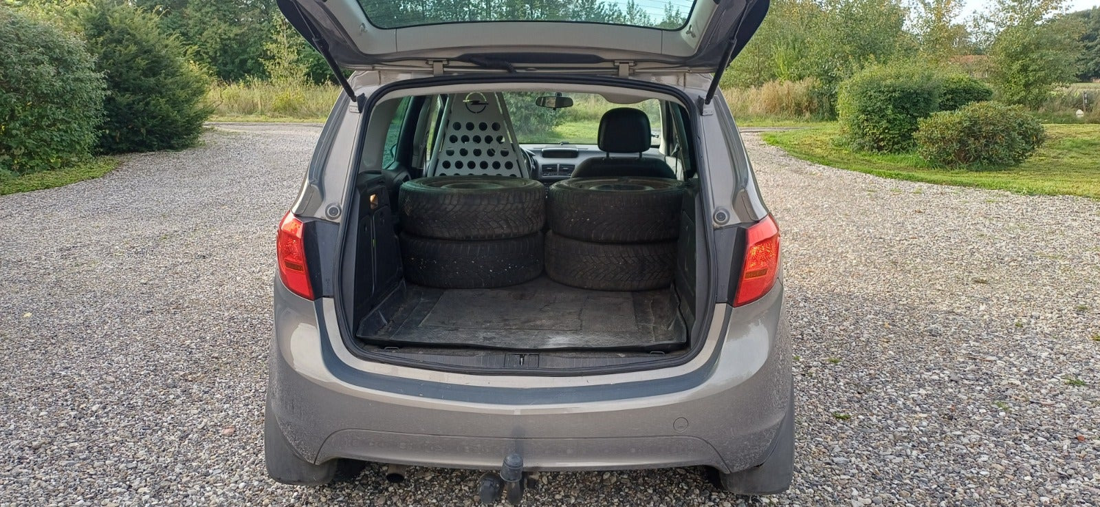 undefined Opel Meriva fra 2011