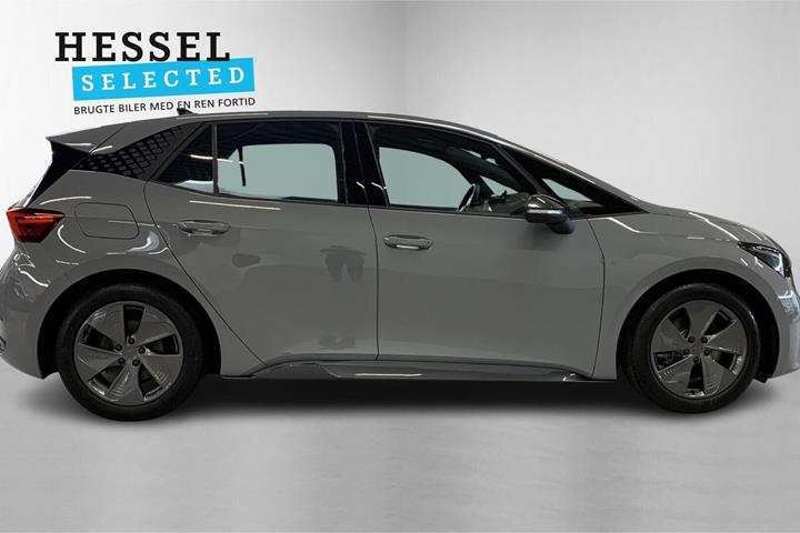 Grå Cupra Born fra 2024