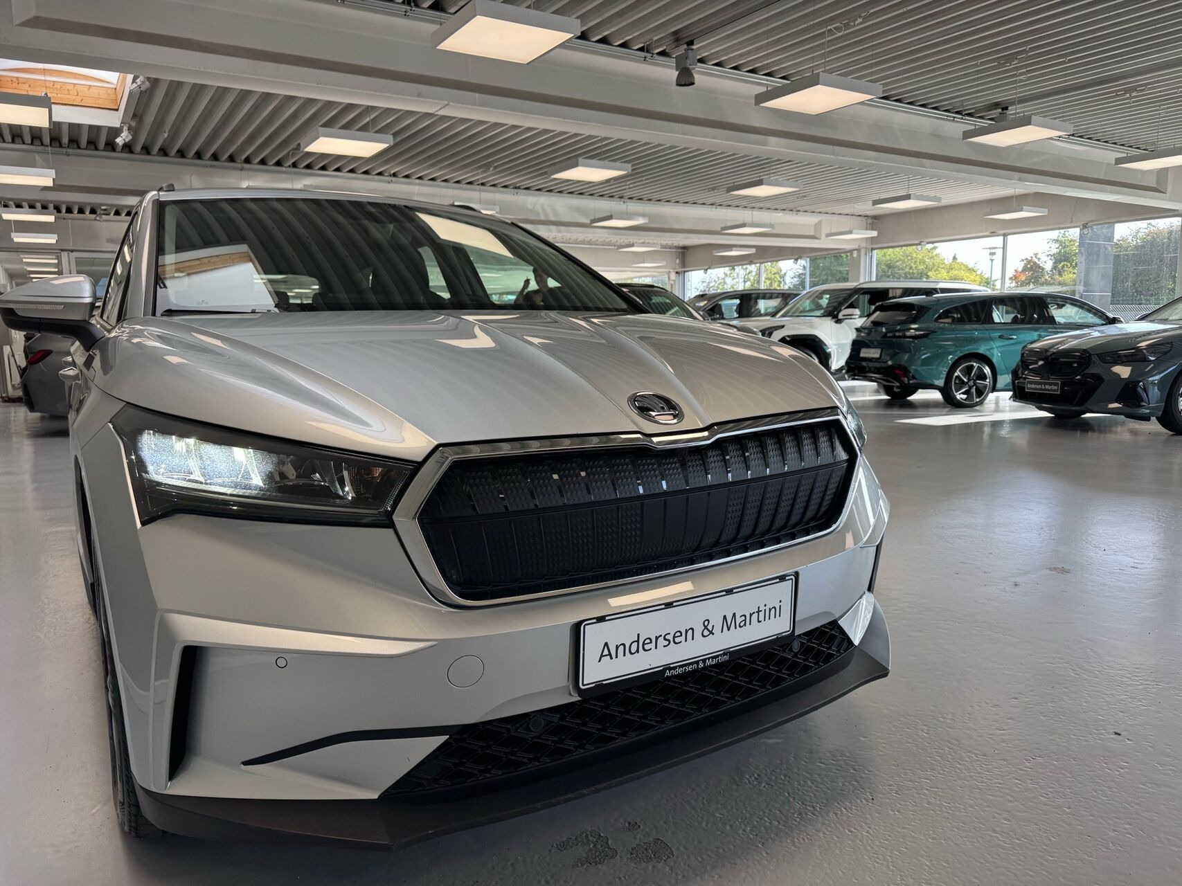 Sølv Skoda Enyaq fra 2021