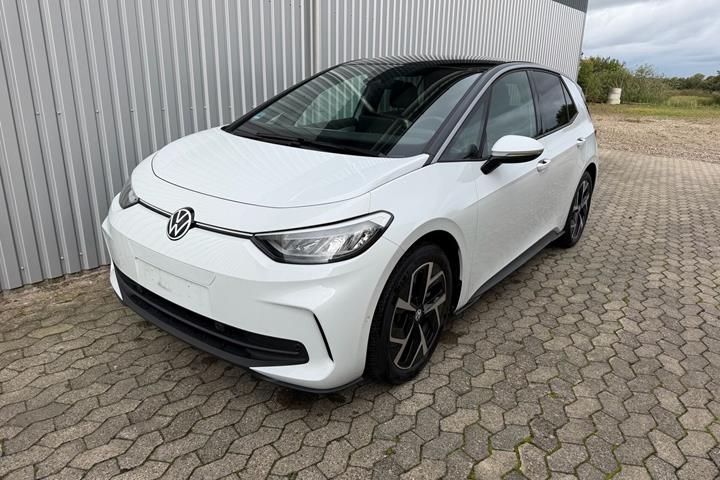 Hvid VW ID.3 fra 2024