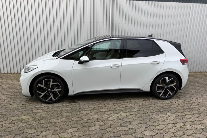 Hvid VW ID.3 fra 2024