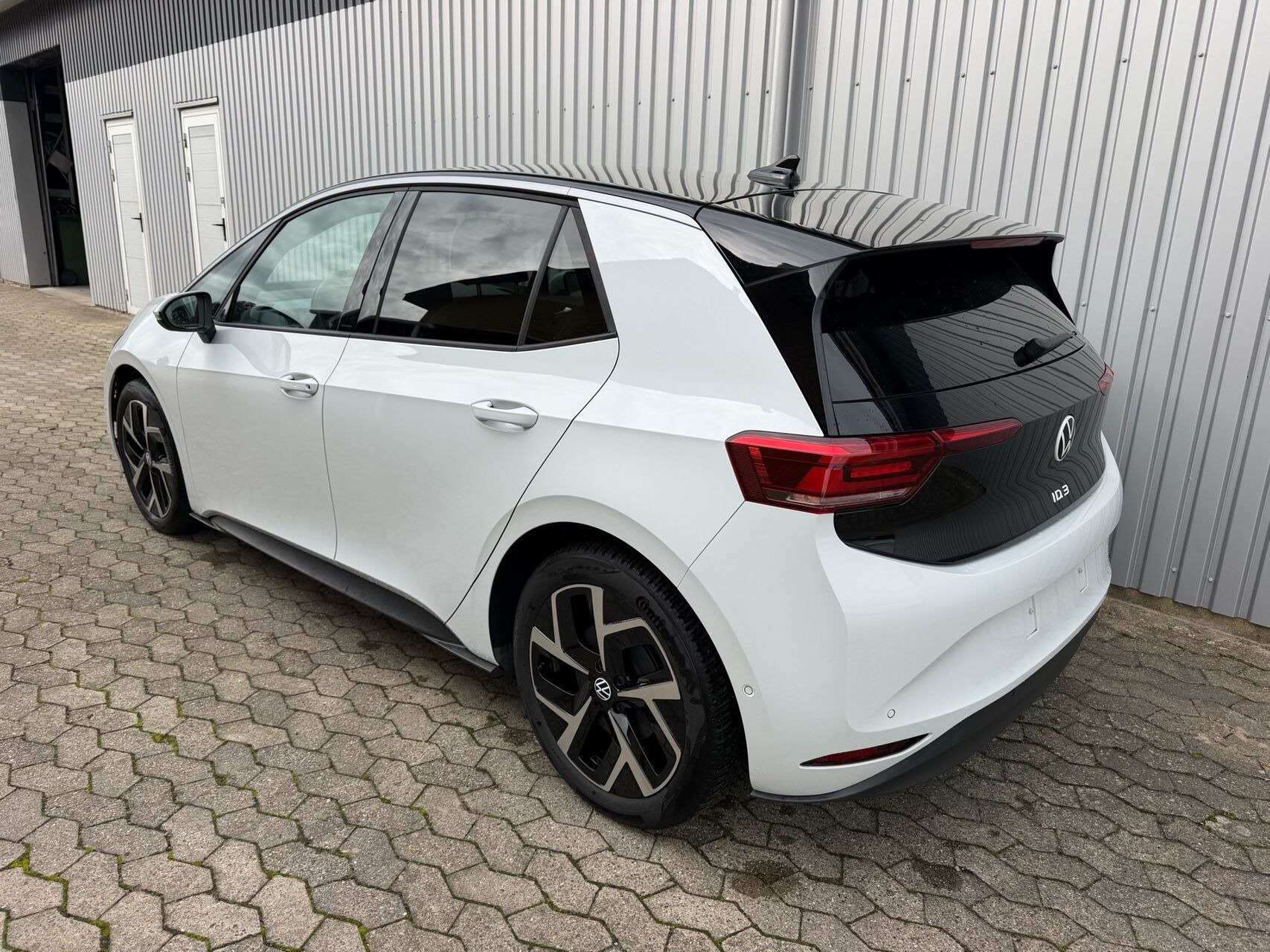 Hvid VW ID.3 fra 2024