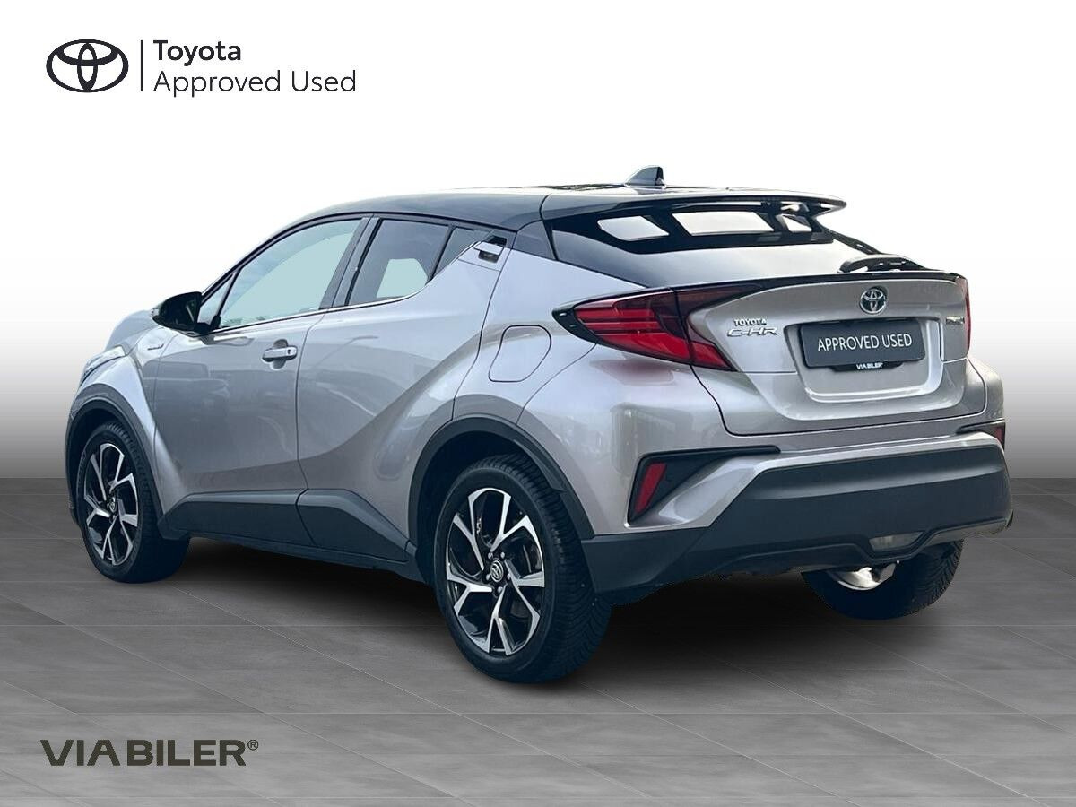undefined Toyota C-HR fra 2021