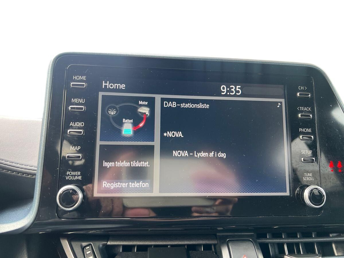 undefined Toyota C-HR fra 2021