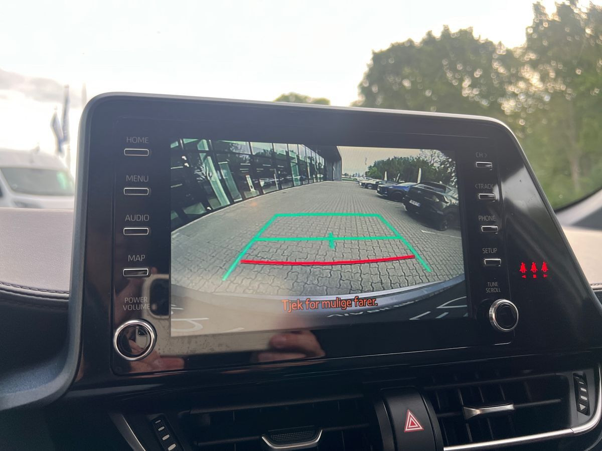 undefined Toyota C-HR fra 2021