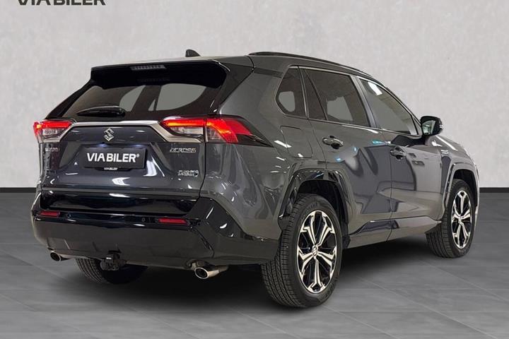 Sort Suzuki Across fra 2020