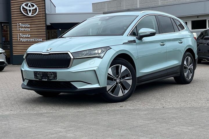Grå Skoda Enyaq fra 2022