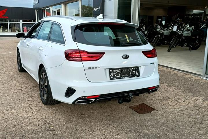 Hvid Kia Ceed fra 2020