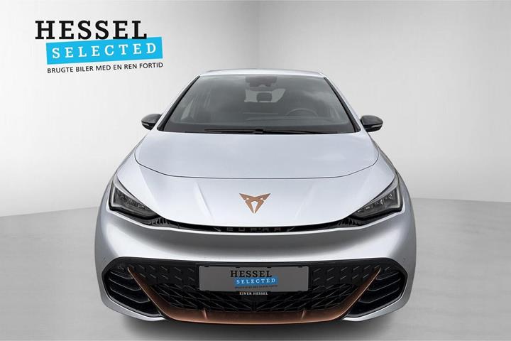 Sølv Cupra Born fra 2024