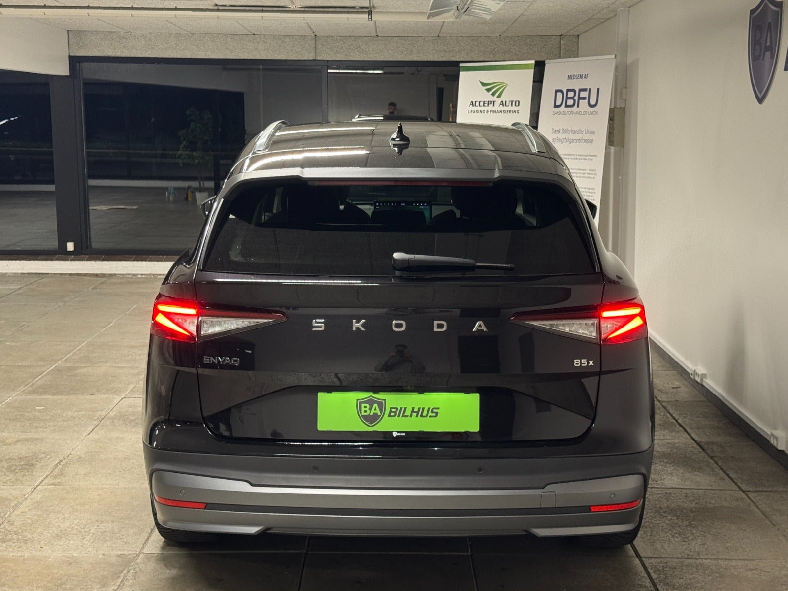 Sort Skoda Enyaq fra 2025