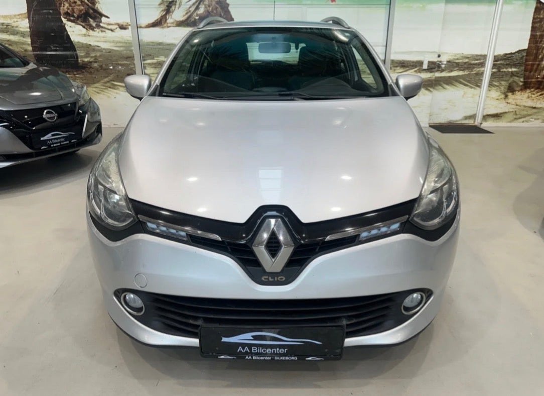 Sølv Renault Clio IV fra 2014