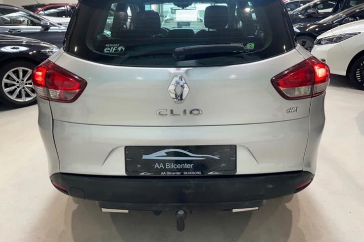 Sølv Renault Clio IV fra 2014
