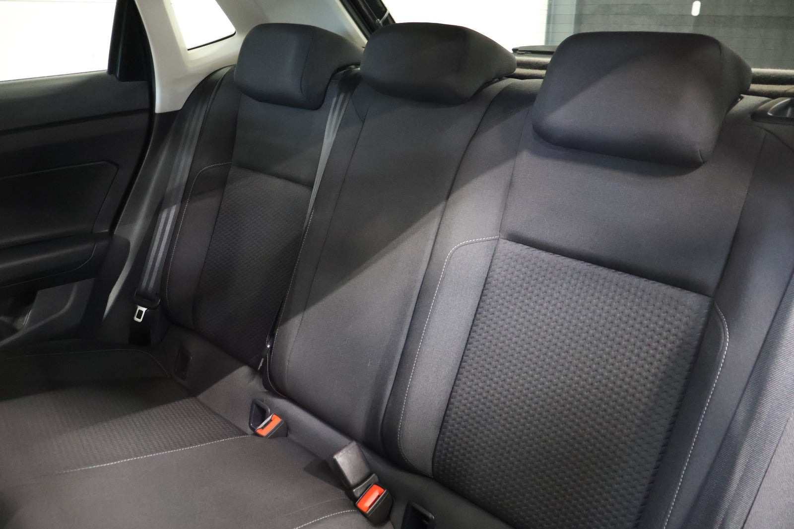 Sort VW Polo fra 2020
