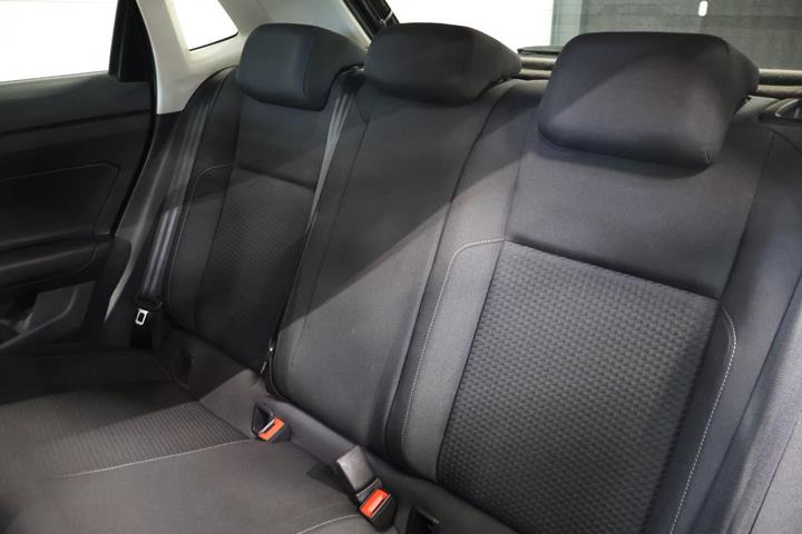Sort VW Polo fra 2020