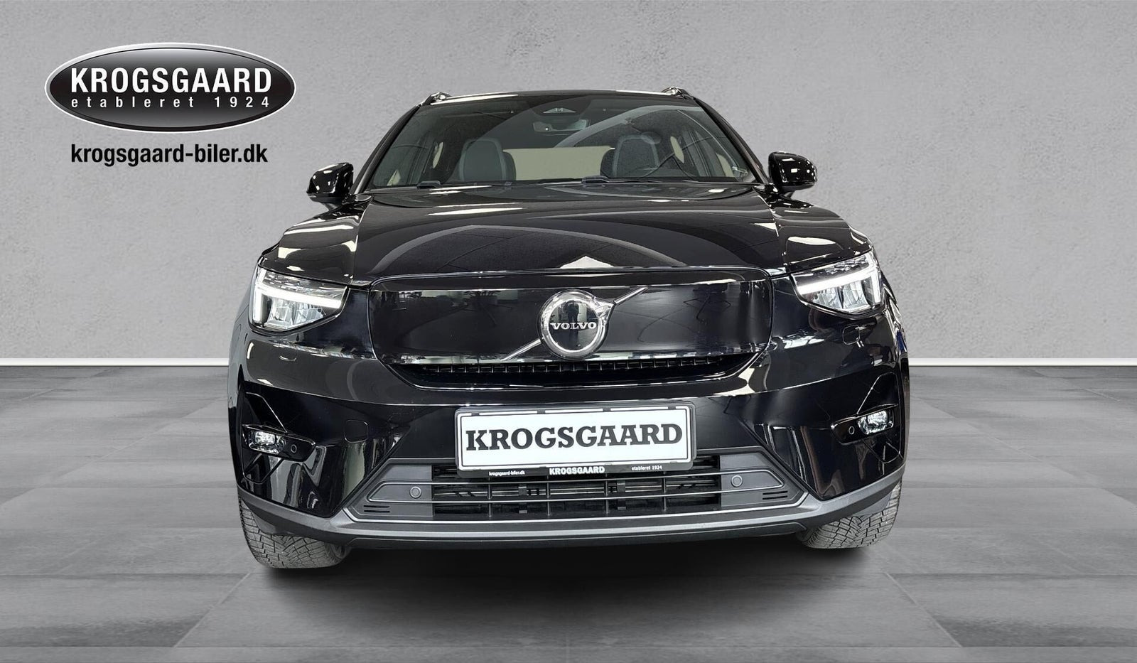Sort Volvo XC40 fra 2024