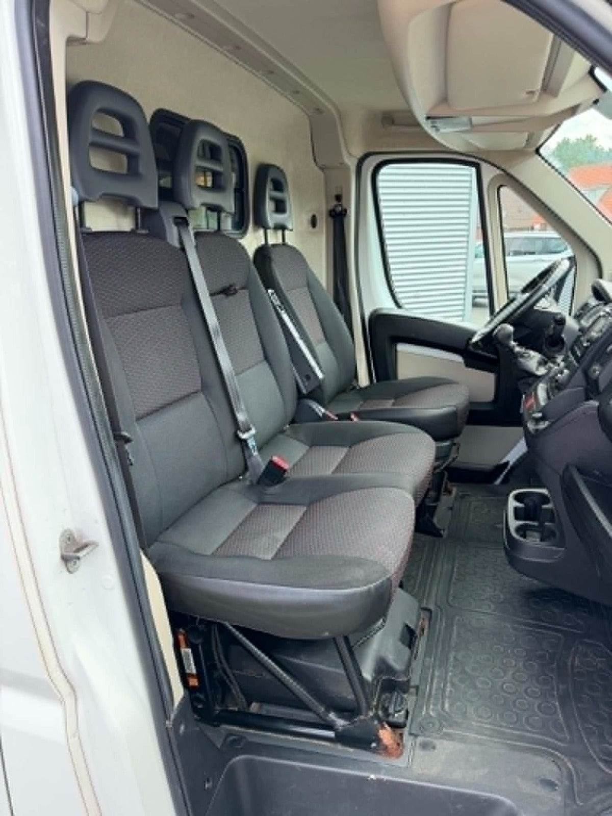 undefined Peugeot Boxer 335 fra 2018