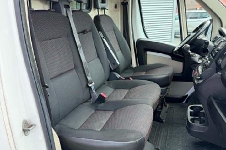 undefined Peugeot Boxer 335 fra 2018