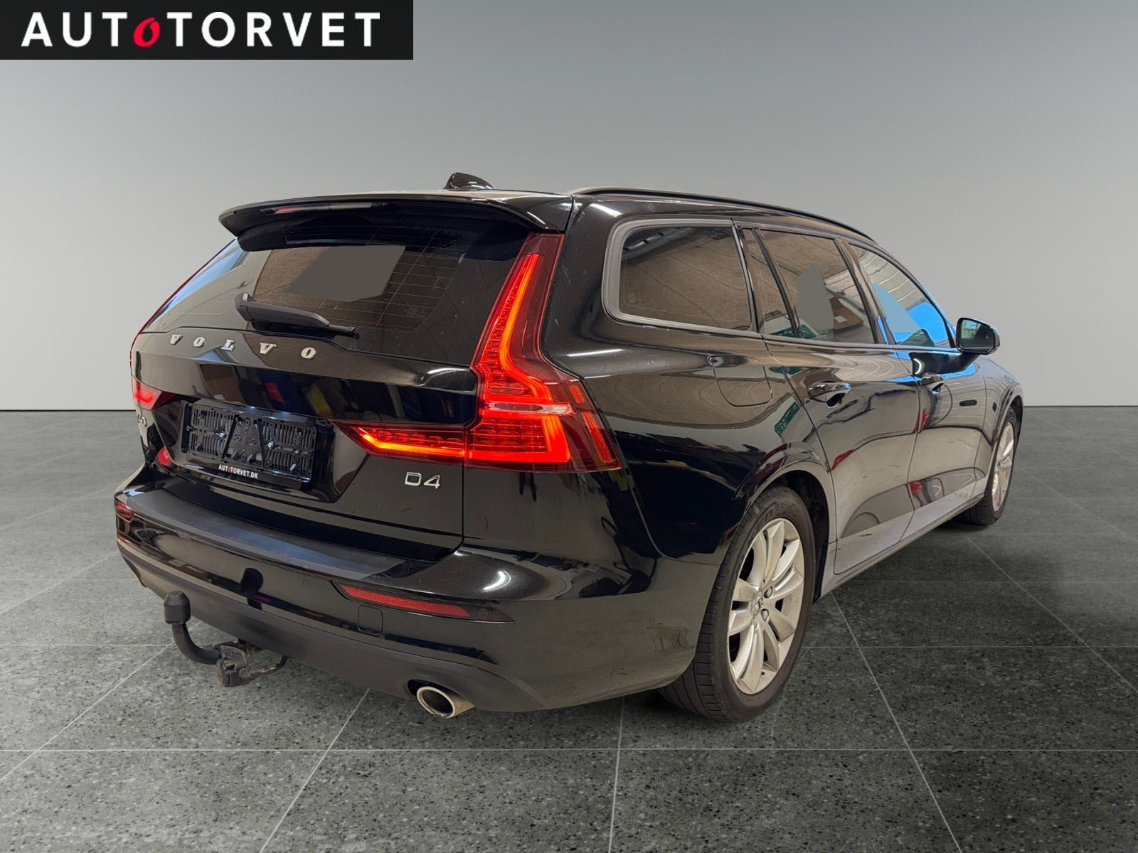 Sort Volvo V60 fra 2019