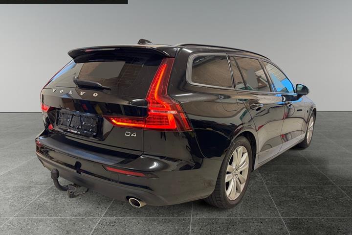 Sort Volvo V60 fra 2019