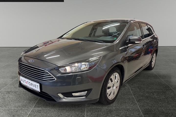 Grå Ford Focus fra 2015