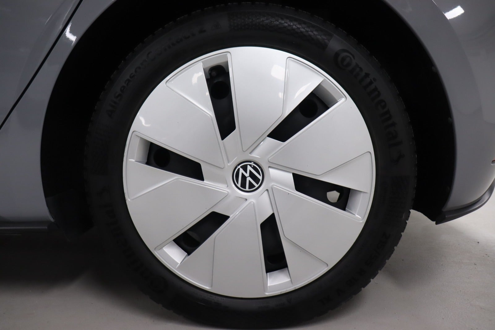Grå VW ID.3 fra 2021