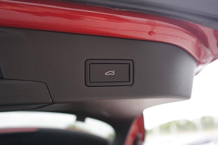 Rød VW ID.4 fra 2025