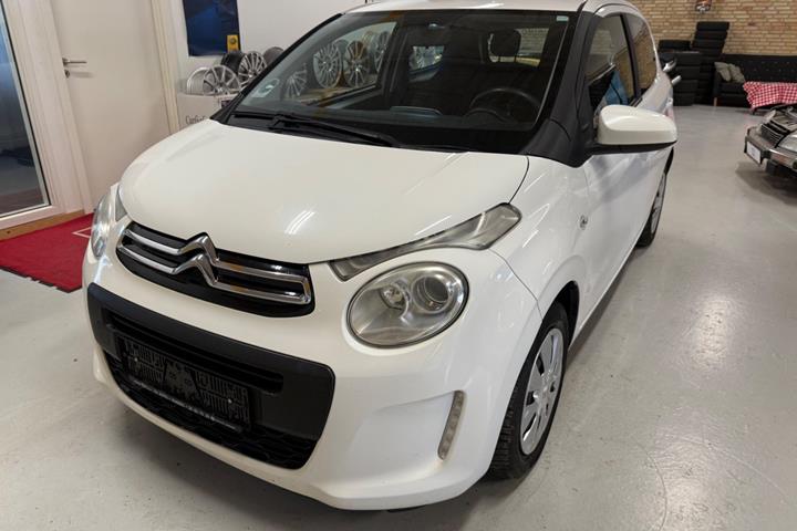 Hvid Citroën C1 fra 2015 set udefra