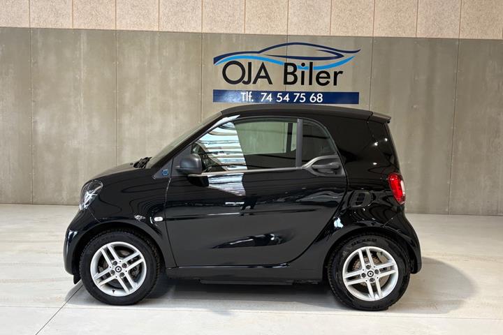 Sort Smart Fortwo fra 2021