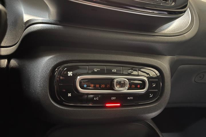 Sort Smart Fortwo fra 2021