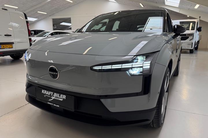 Grå Volvo EX30 fra 2024