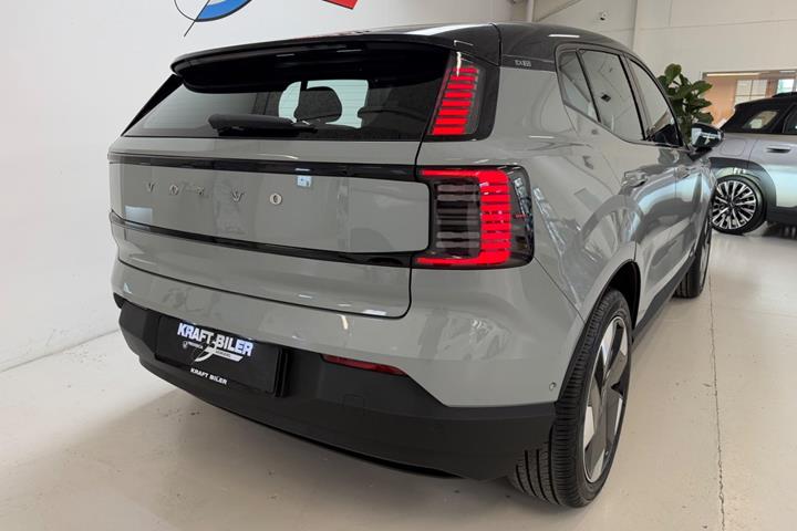 Grå Volvo EX30 fra 2024