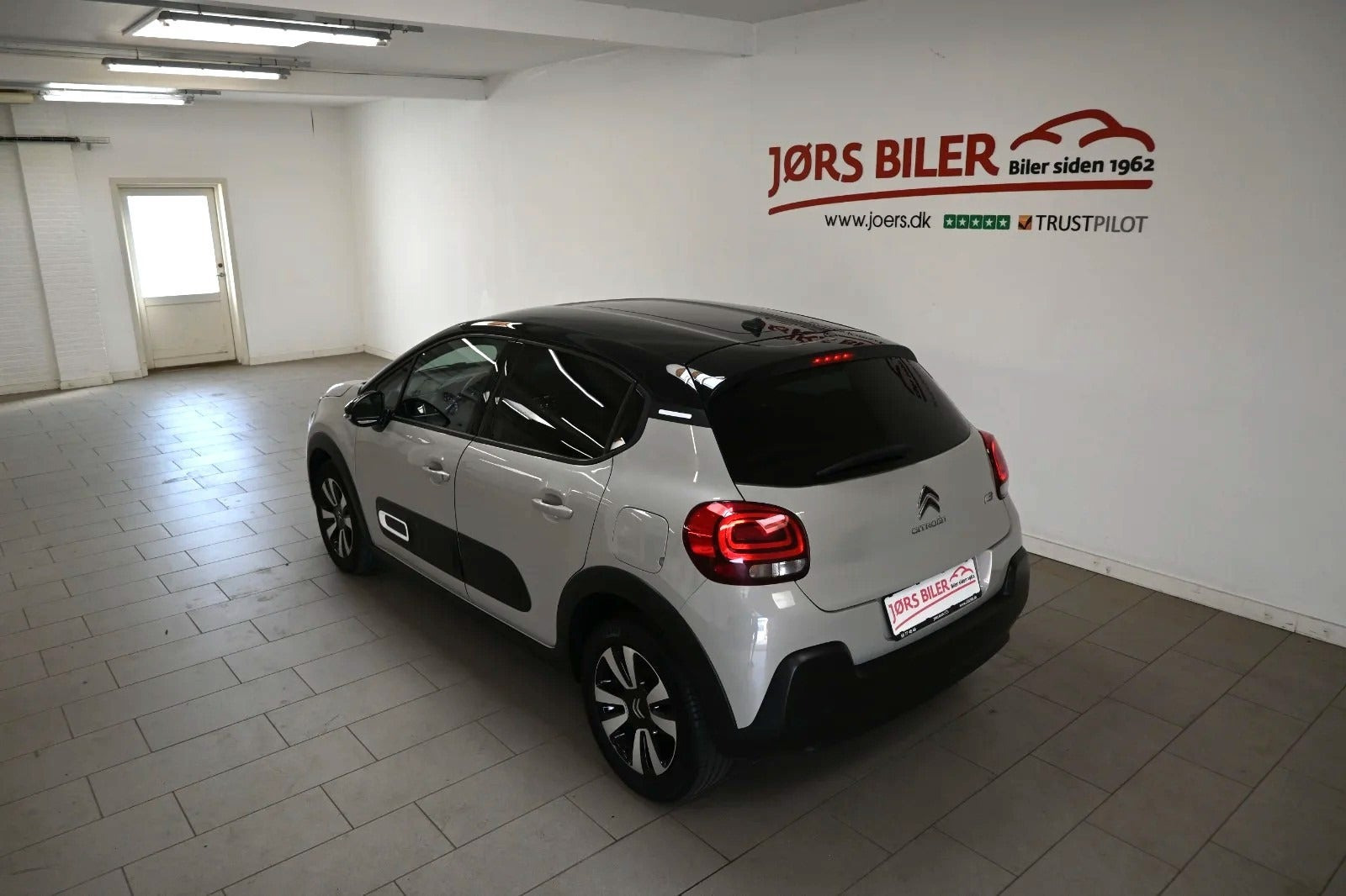 Beige Citroën C3 fra 2022