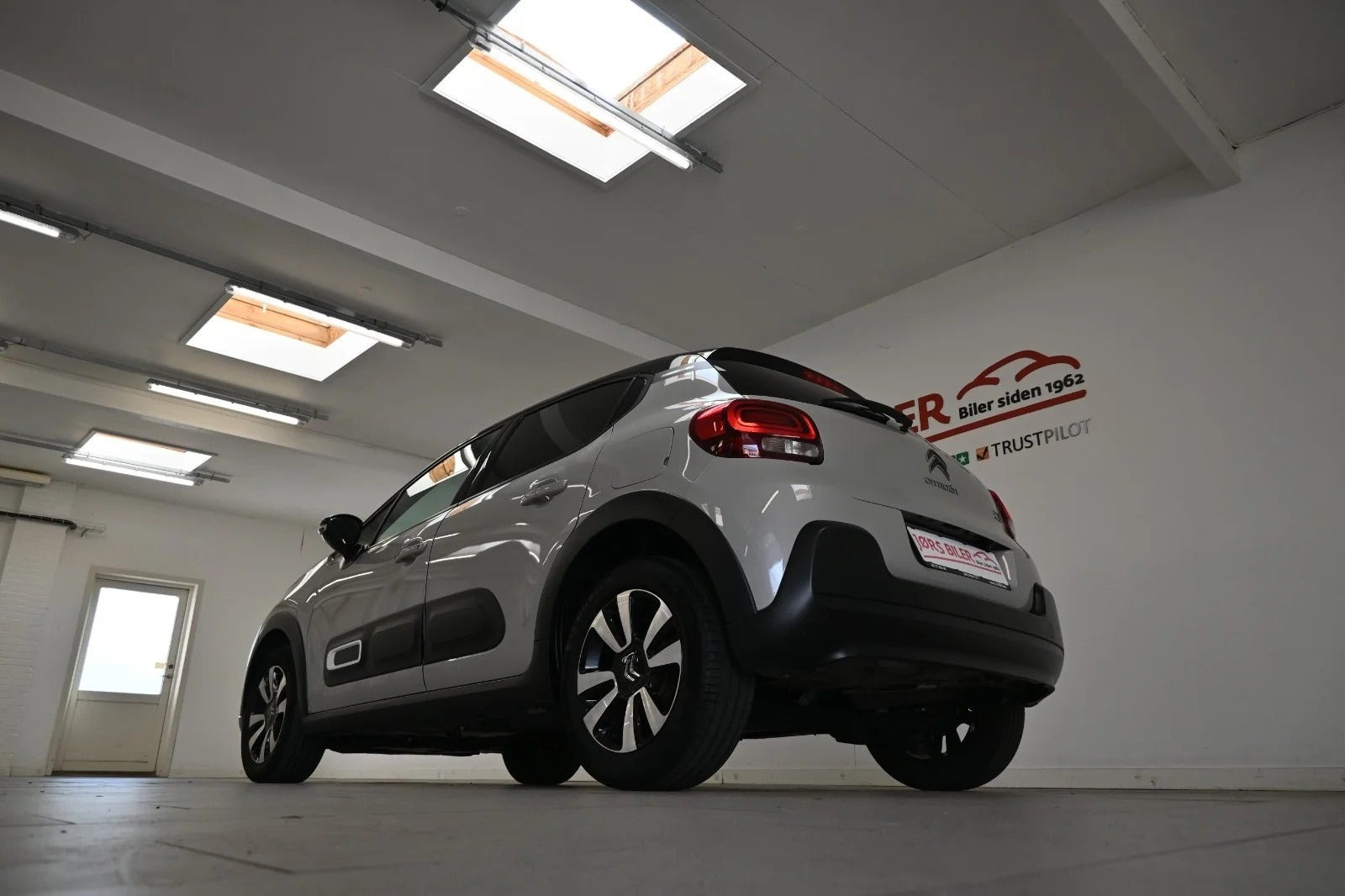 Beige Citroën C3 fra 2022