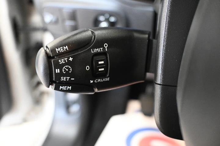 Beige Citroën C3 fra 2022