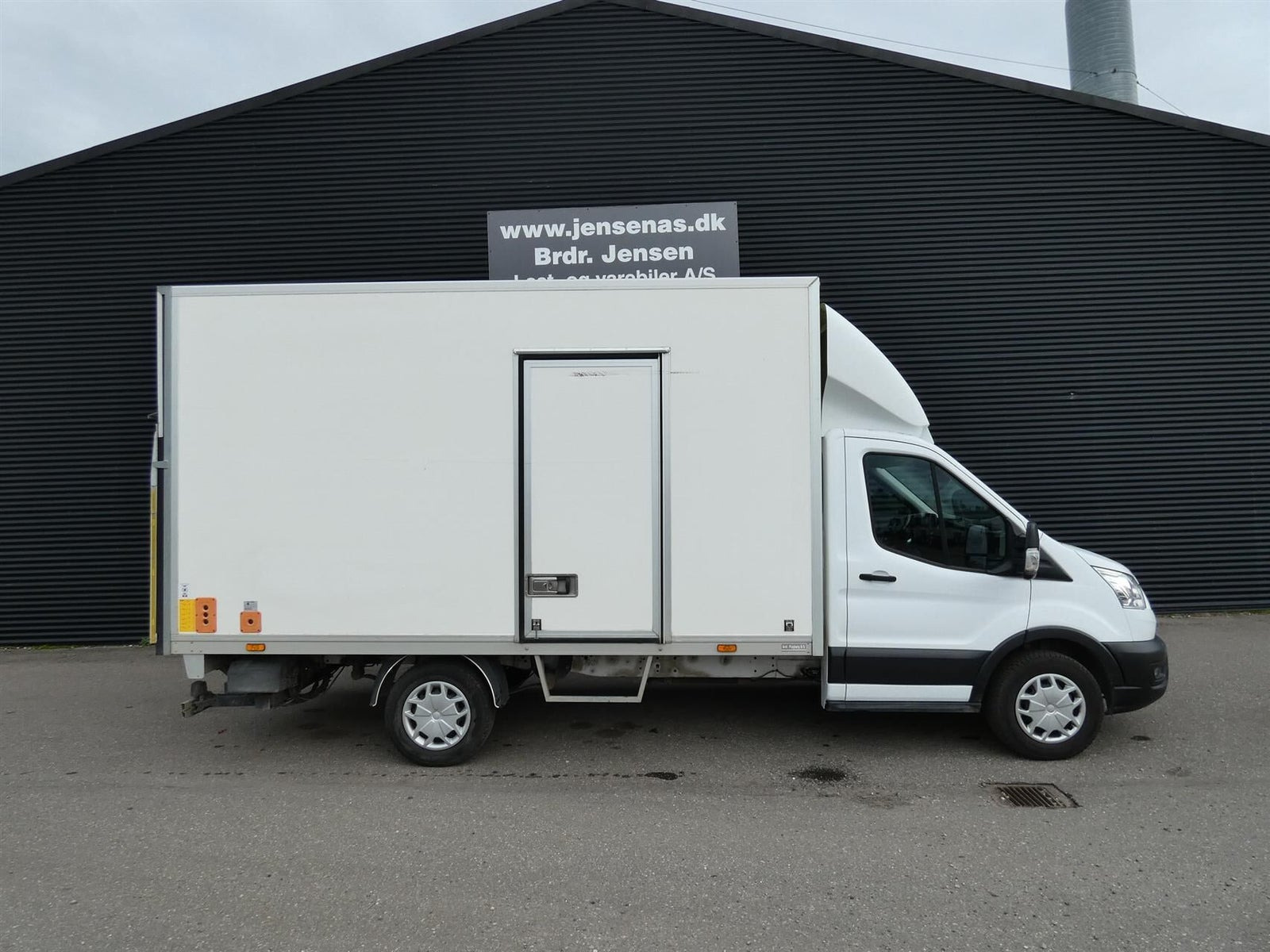 Hvid Ford Transit 350 L4 Chassis fra 2022