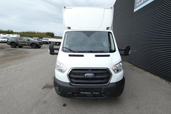 Hvid Ford Transit 350 L4 Chassis fra 2022