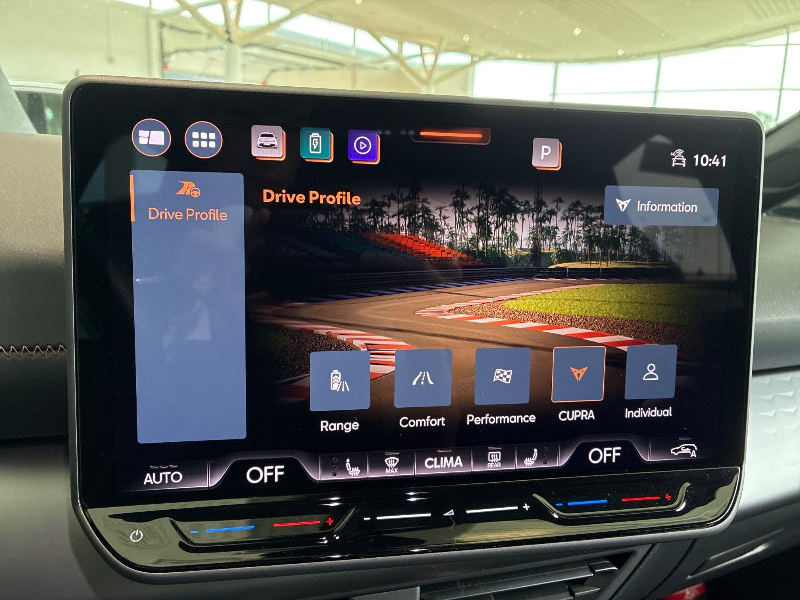 Sort Cupra Born fra 2025