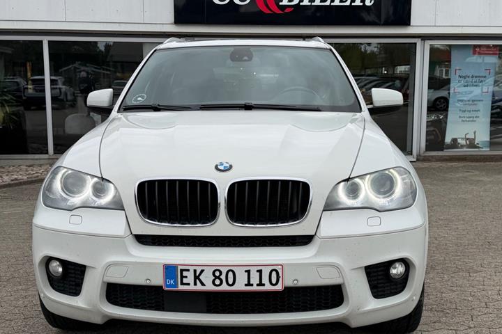 Hvid BMW X5 fra 2012