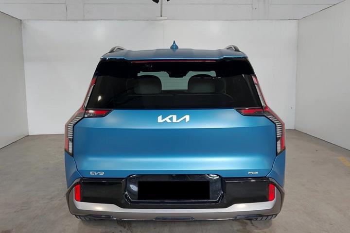 Blå Kia EV9 fra 2024