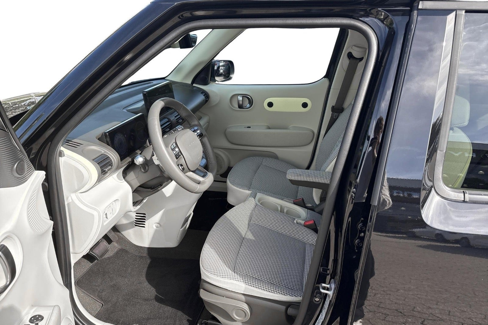 Sort Hyundai Inster fra 2026