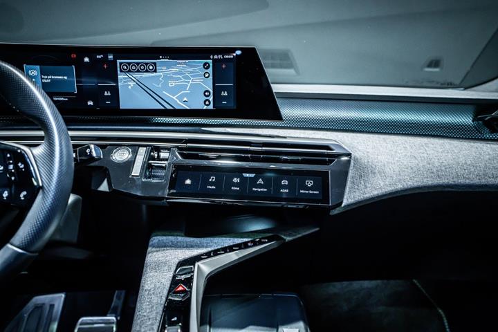 undefined Peugeot e-3008 fra 2025